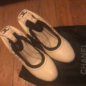 Chanel pumps